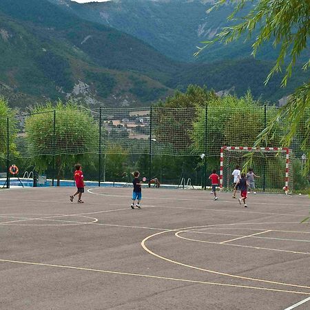 Camping Valle De Tena Sabiñánigo Zewnętrze zdjęcie