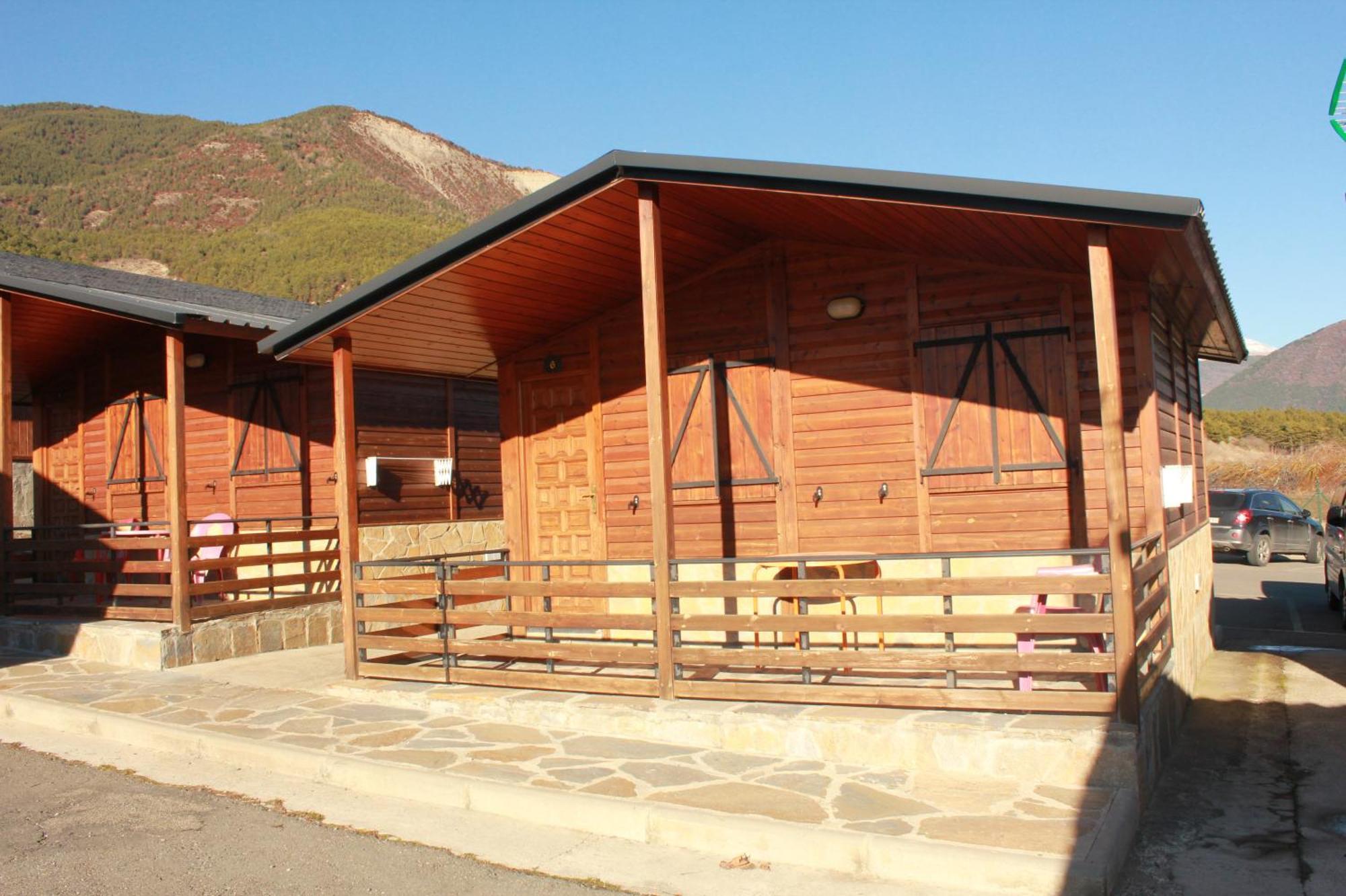 Camping Valle De Tena Sabiñánigo Zewnętrze zdjęcie