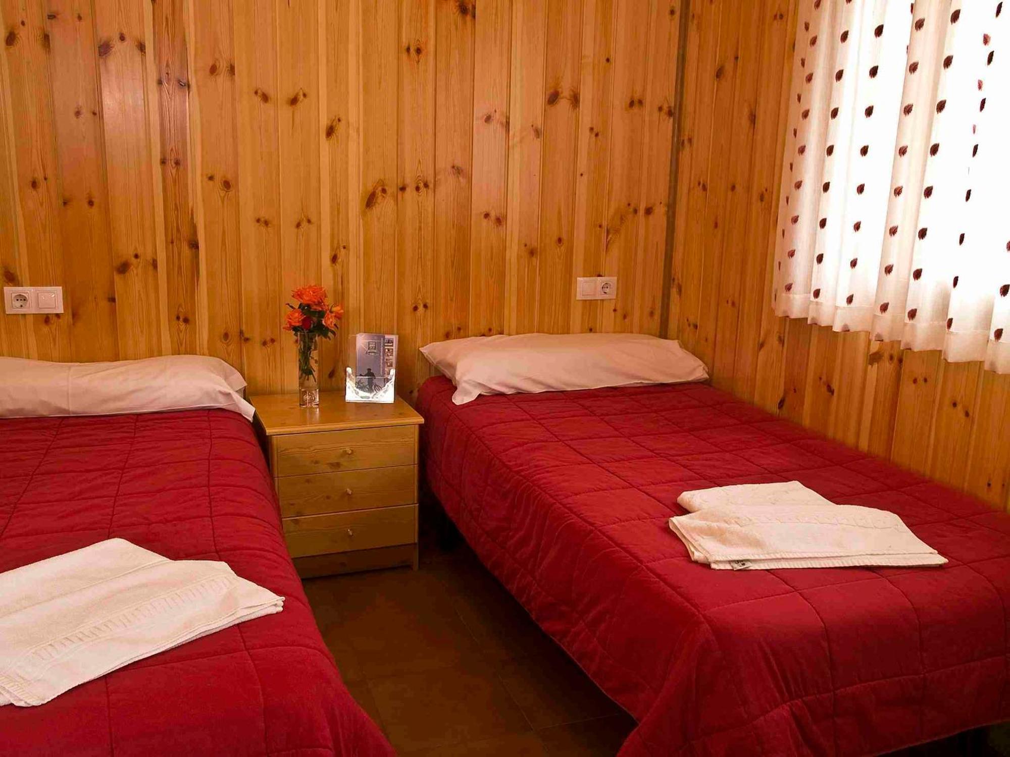 Camping Valle De Tena Sabiñánigo Zewnętrze zdjęcie